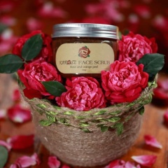 Rửa tẩy da chết hoa hồng Karose Face Scrub